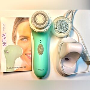 Spa Sciences Nova face brush